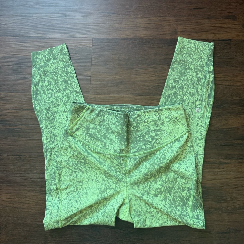 Lululemon Base Pace High Rise Crop - Picture 4 of 5